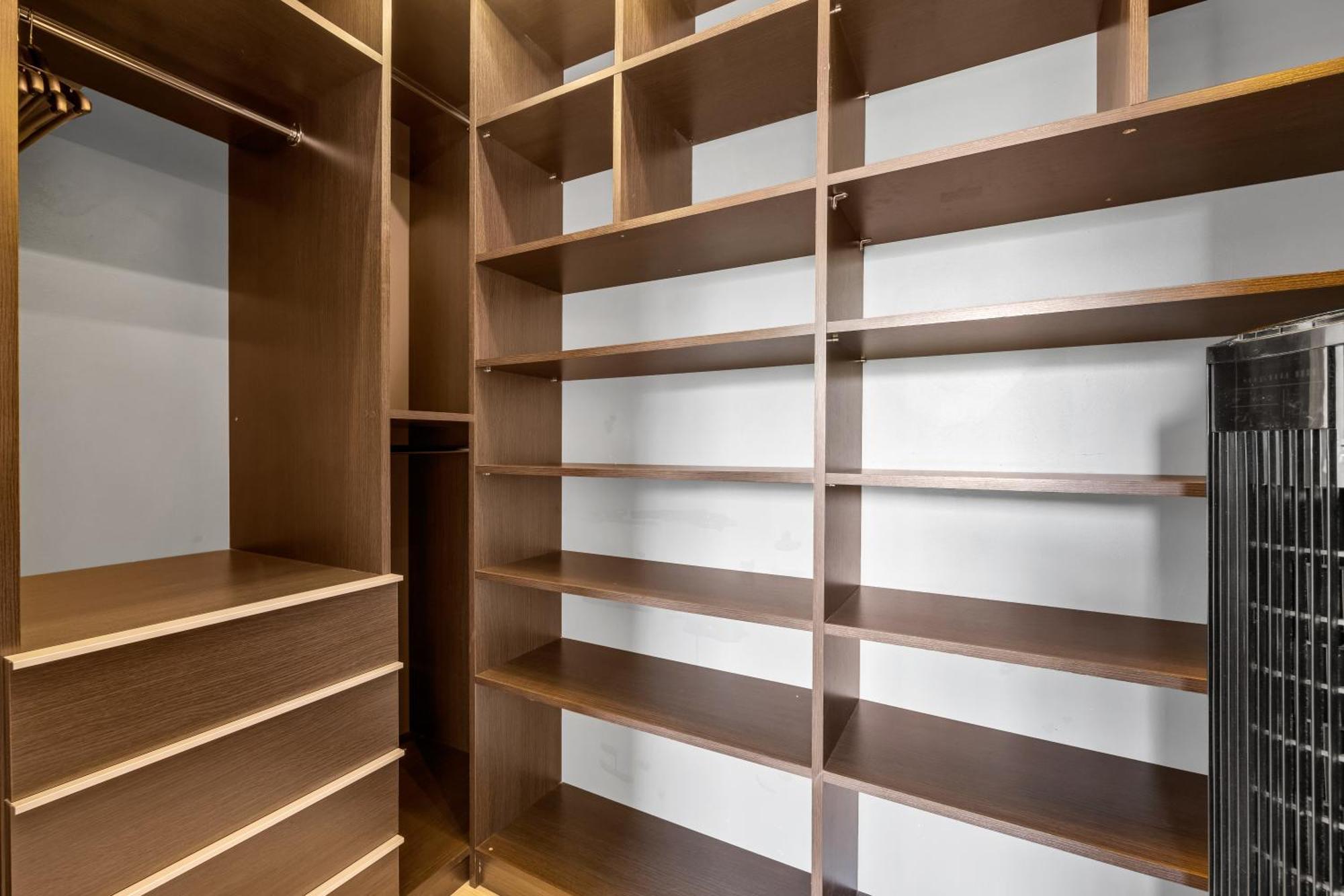 Apartament Wola - Parking, Balcony, Workdesk - By Rentujemy Warszawa